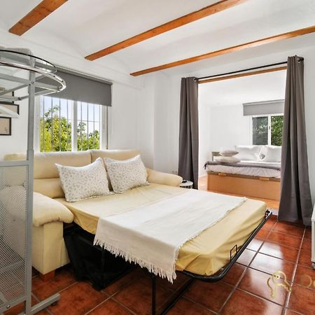 Alhaurín de la Torre Casa De 2 Dormitorios Con Piscina Privada Y Desayuno Incluido En Alhaurin מראה חיצוני תמונה